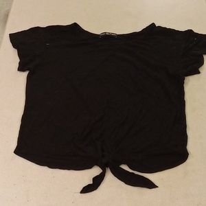Black Tie‎ Front Crop Tee